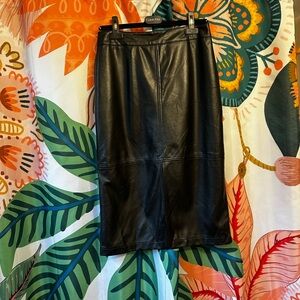 allie rose - faux leather skirt - L